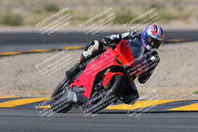 media/Nov-06-2022-SoCal Trackdays (Sun) [[208d2ccc26]]/Turn 11 (10am)/